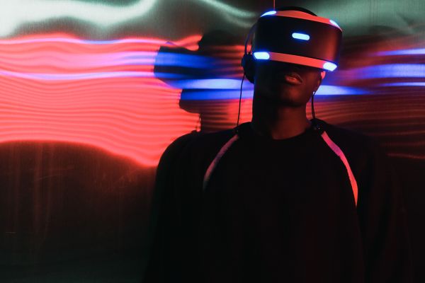 Leveraging Eye-Tracking Technology to Enhance Accessibility in Virtual Reality Gaming